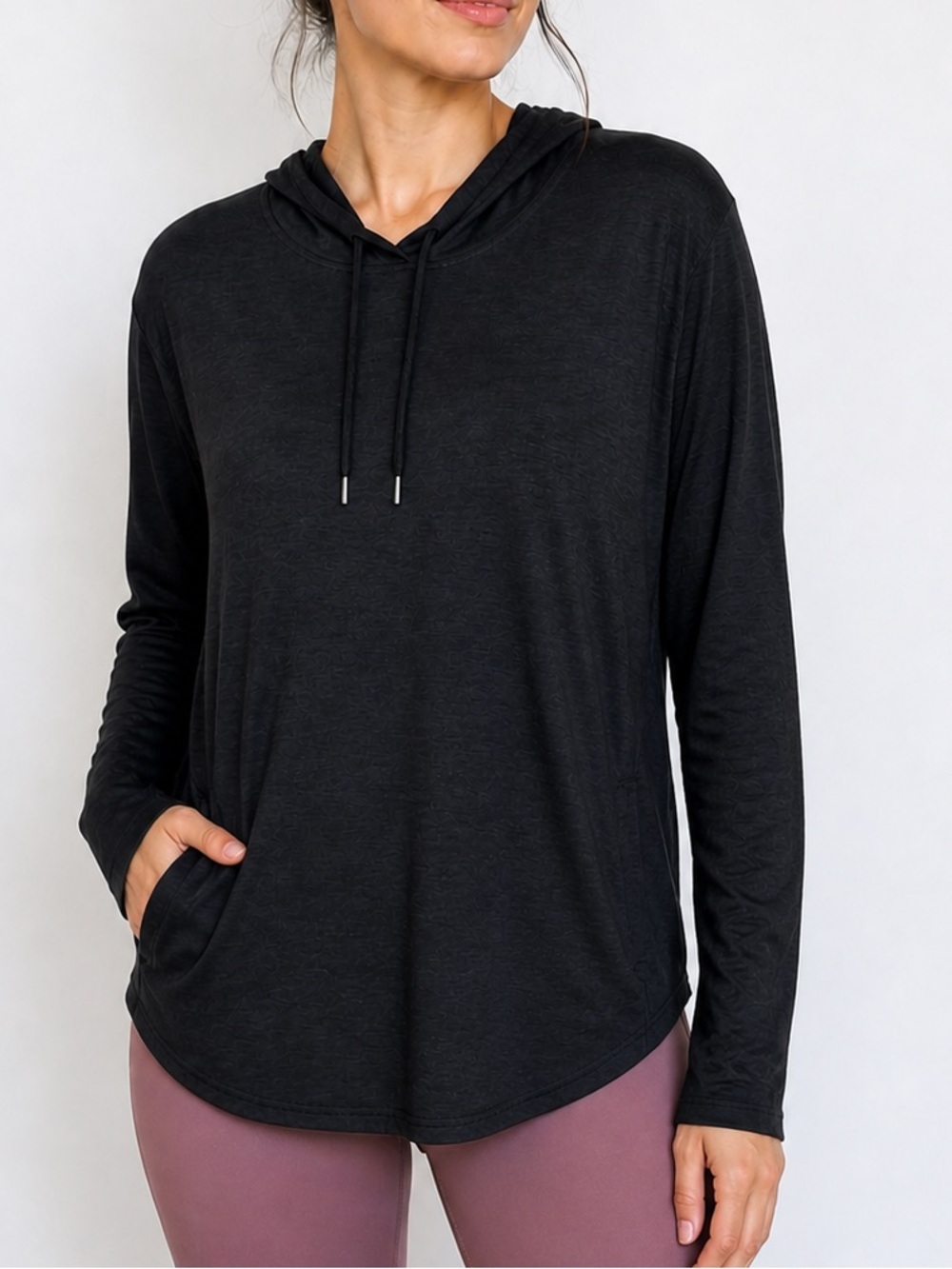 Old Navy Active Breathe ON Hoodie XL Black Lightweight Thumbholes Pockets